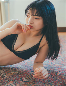 《摸奶哥-欧美日韩黄色》