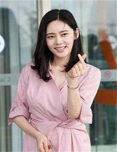 《日韩人妻熟女中文字幕A美景之屋-成版人性视频app菠萝》